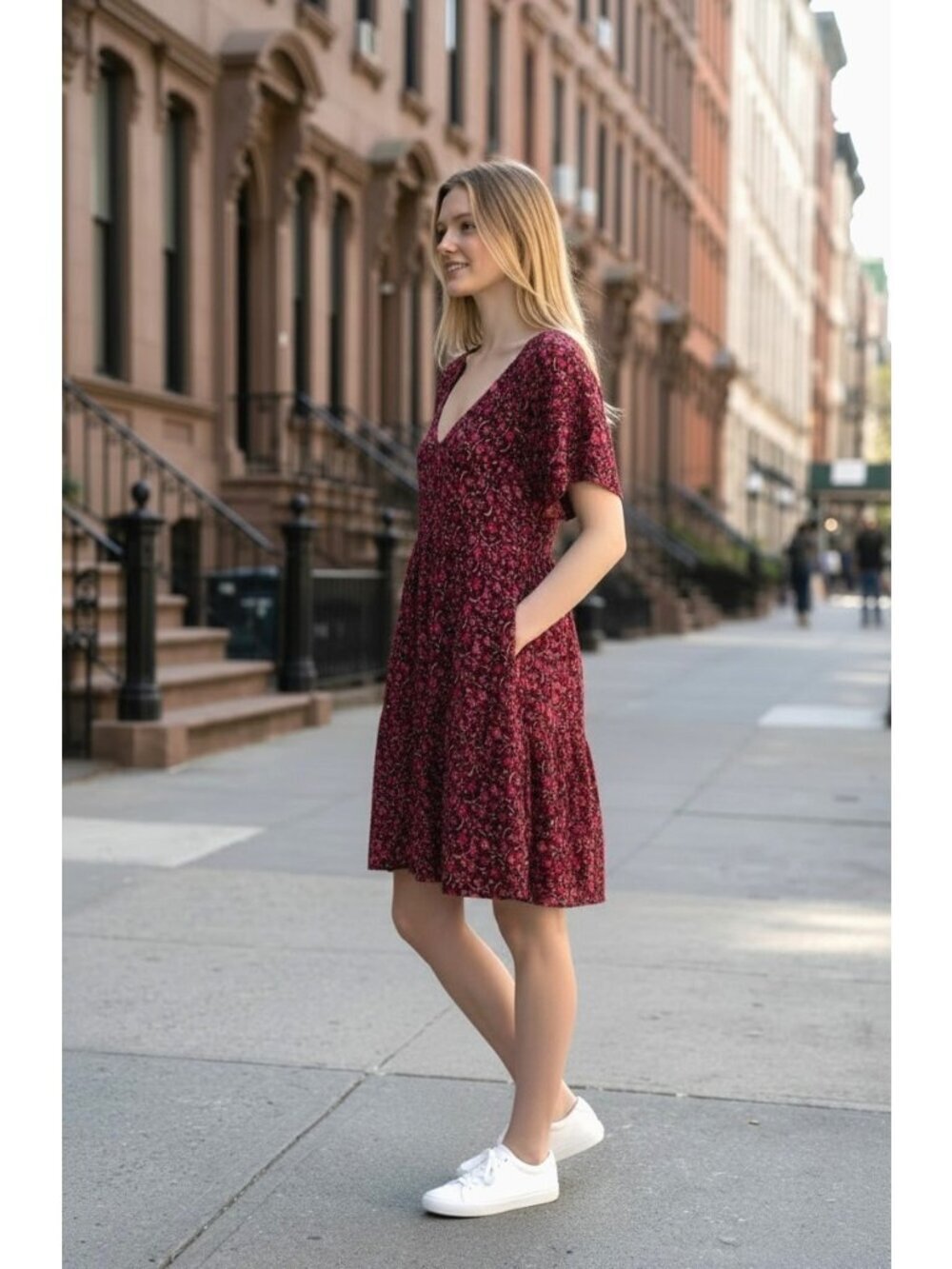 Old Navy Dress Womens L Burgundy Floral Swing Tiered Babydoll Boho Casual Pocket
